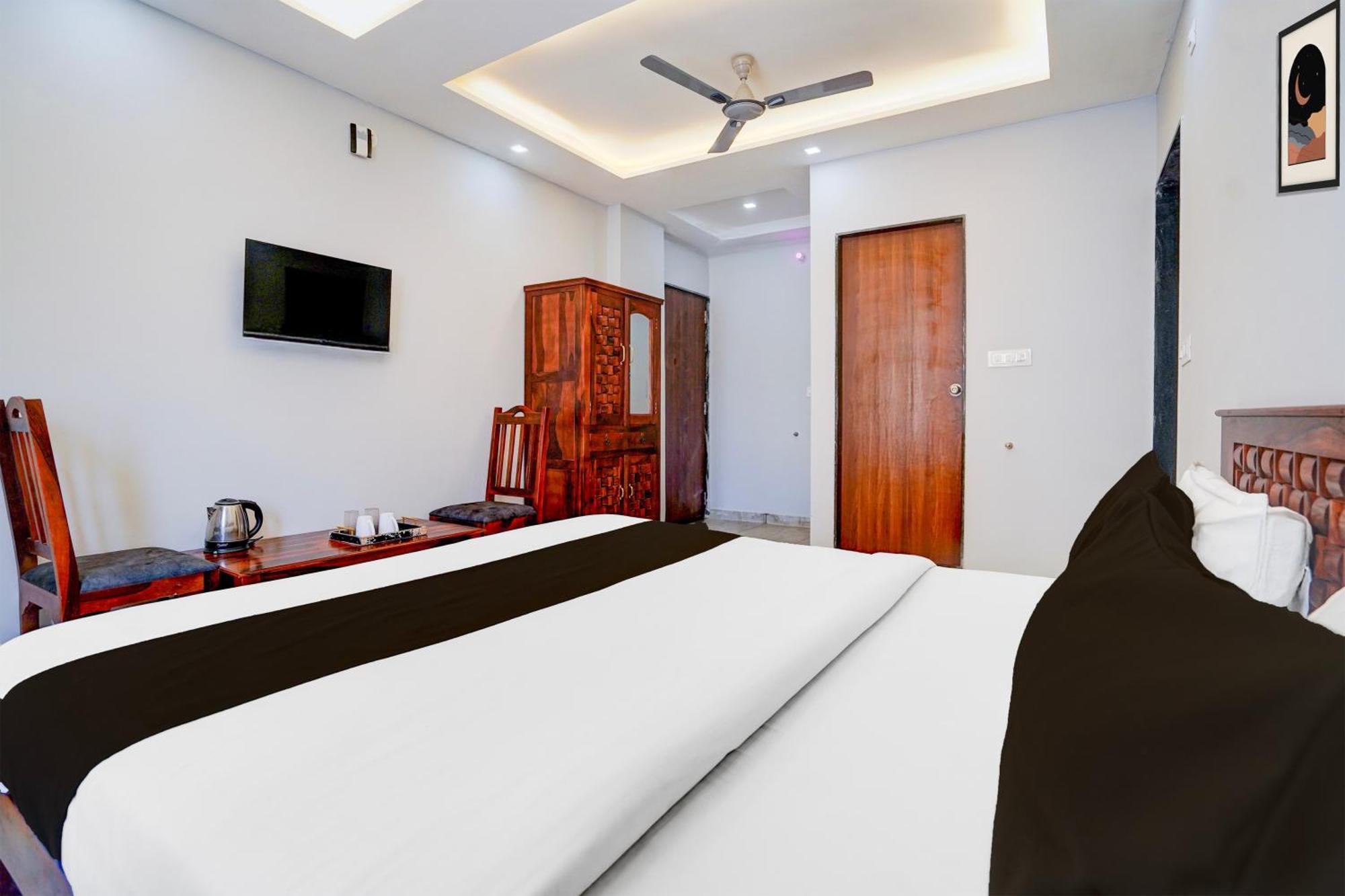 Hotel O Shree Gurukripa Khātu Exteriör bild